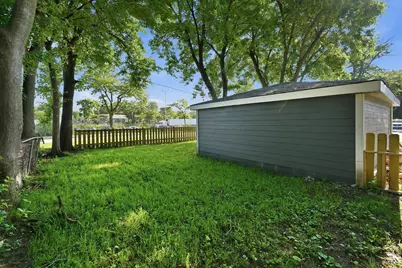 1808 S 22nd Avenue, Maywood, IL 60153 - Photo 40