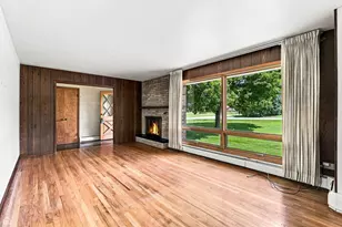 24422 W Cherokee Trail, Grayslake, IL 60030 - Photo 12