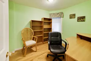 4252 N Whipple St, Chicago, IL 60618 - Photo 12