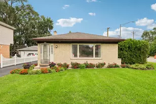 5441 S Ashland Ave, Countryside, IL 60525 - Photo 1