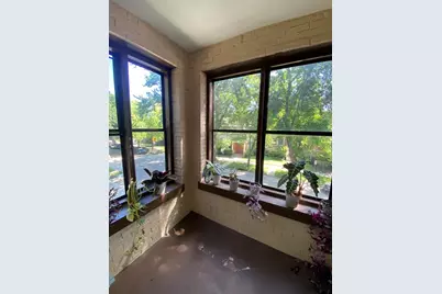 1900 W Byron Street #2, Chicago, IL 60618 - Photo 8
