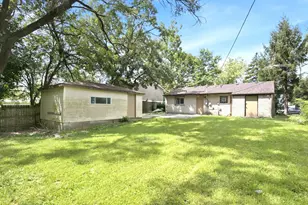 703 Circle Dr, University Park, IL 60484 - Photo 14
