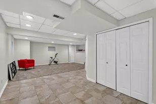 16709 Karen Springs Dr, Lockport, IL 60441 - Photo 28