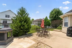 16709 Karen Springs Dr, Lockport, IL 60441 - Photo 38