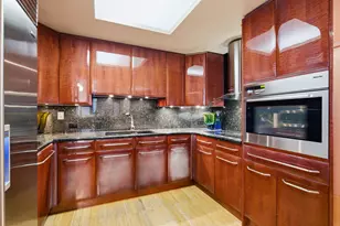 950 N Michigan Ave, Chicago, IL 60611 - Photo 8