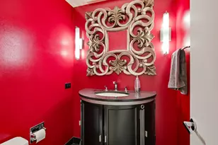 950 N Michigan Ave, Chicago, IL 60611 - Photo 20