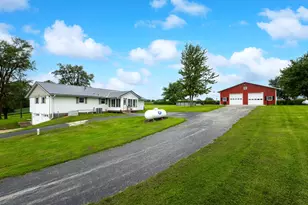 8958 Il Hwy 82, Cambridge, IL 61238 - Photo 10