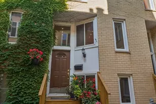 2856 N Burling St, Chicago, IL 60657 - Photo 2
