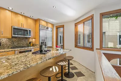 2856 N Burling Street #5, Chicago, IL 60657 - Photo 8
