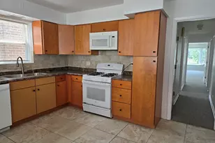 6039 N Artesian Ave, Chicago, IL 60659 - Photo 10