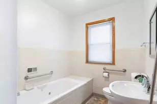 519 S 7th Ave, Maywood, IL 60153 - Photo 12