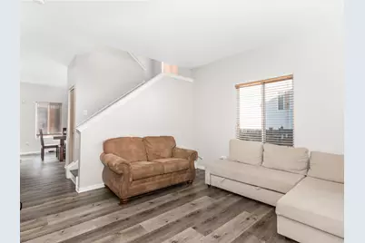 3217 Hoffman Street, Plano, IL 60545 - Photo 6