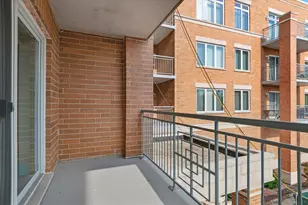 1 S Lincoln Ave, Lombard, IL 60148 - Photo 16
