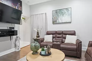 808 S 15th Ave, Maywood, IL 60153 - Photo 8