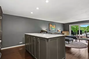 9840 S Pulaski Rd, Oak Lawn, IL 60453 - Photo 6