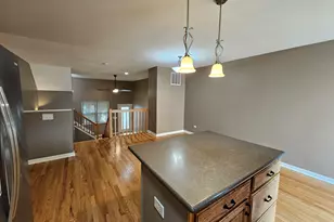7256 N Rogers Ave, Chicago, IL 60645 - Photo 6