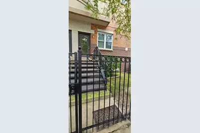 7256 N Rogers Avenue, Chicago, IL 60645 - Photo 1
