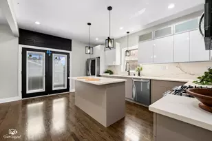 8445 S Luella Ave, Chicago, IL 60617 - Photo 8