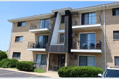 200 Madison Street #2A, Joliet, IL 60435 - Photo 1