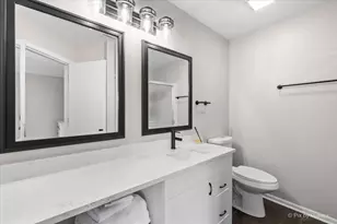 2297 Twilight Dr, Aurora, IL 60503 - Photo 16