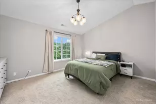 2297 Twilight Dr, Aurora, IL 60503 - Photo 14
