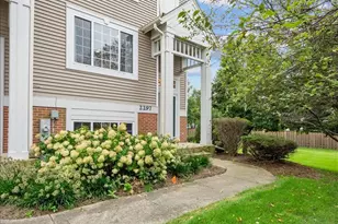 2297 Twilight Dr, Aurora, IL 60503 - Photo 1