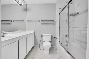 345 N La Salle Dr, Chicago, IL 60654 - Photo 30