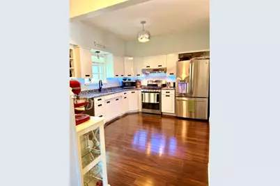 1026 W Douglas Street, Freeport, IL 61032 - Photo 8