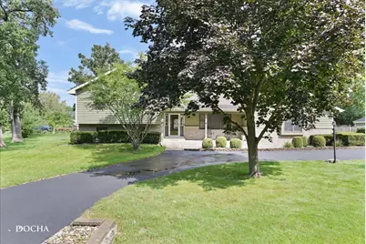 48 Glenda Lane, Plano, IL 60545 - Photo 1