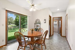48 Glenda Ln, Plano, IL 60545 - Photo 16