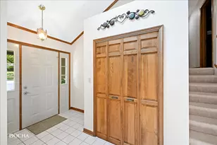 48 Glenda Ln, Plano, IL 60545 - Photo 6