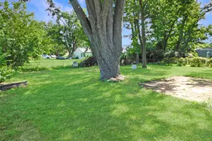 519 Ravine St, South Beloit, IL 61080 - Photo 12