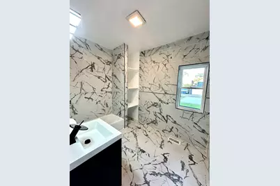 139 S 12th Avenue, Maywood, IL 60153 - Photo 18