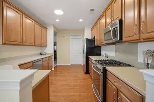 13442 Grainery Ln, Huntley, IL 60142 - Photo 8