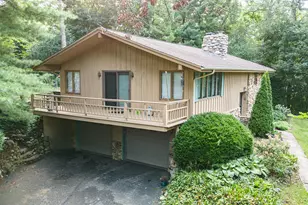 7901 Louella Dr, Roscoe, IL 61073 - Photo 2