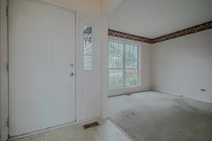 5907 Delaware Ave, Gurnee, IL 60031 - Photo 14