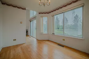 5907 Delaware Ave, Gurnee, IL 60031 - Photo 10