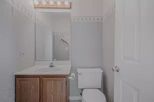 5907 Delaware Ave, Gurnee, IL 60031 - Photo 24