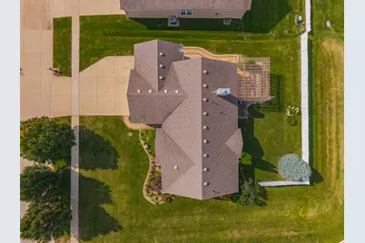 2030 Escalade Road, Bloomington, IL 61705 - Photo 50