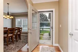 2030 Escalade Rd, Bloomington, IL 61705 - Photo 4