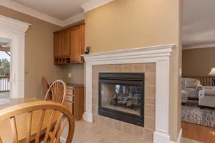 2030 Escalade Rd, Bloomington, IL 61705 - Photo 22