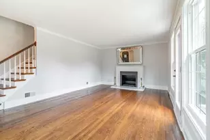 7137 N Francisco Ave, Chicago, IL 60645 - Photo 16