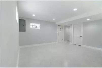7137 N Francisco Avenue, Chicago, IL 60645 - Photo 28