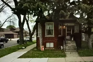 1700 N Parkside Ave, Chicago, IL 60639 - Photo 1