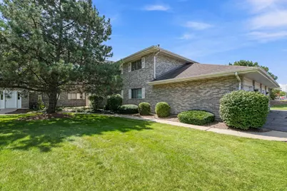 340 Loyola Drive #D, Elgin, IL 60123 - Photo 1