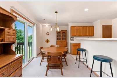 340 Loyola Drive #D, Elgin, IL 60123 - Photo 6