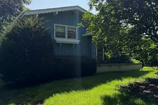531 N York Rd, Hinsdale, IL 60521 - Photo 1