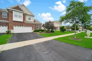 1031 Ravendale Ct, Naperville, IL 60540 - Photo 40