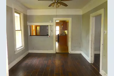 219 W 118th Street, Chicago, IL 60628 - Photo 4