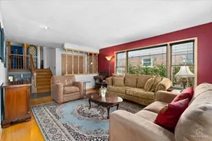 532 N Redfield Ct, Park Ridge, IL 60068 - Photo 6